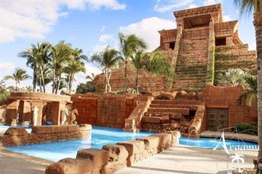 Bahamák, Atlantis Royal Towers*****