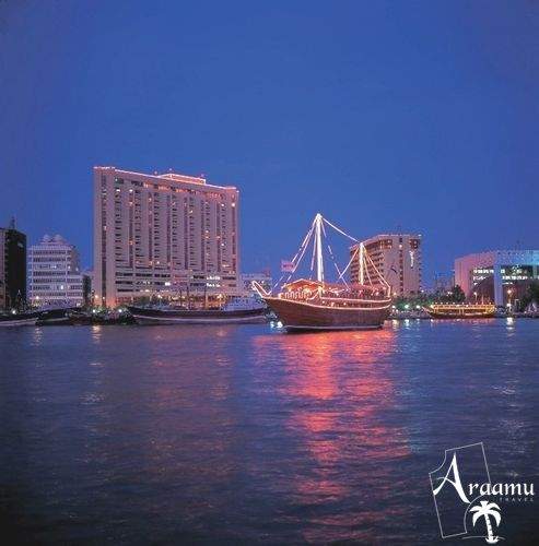 Dubai, Radisson Blu Creek*****